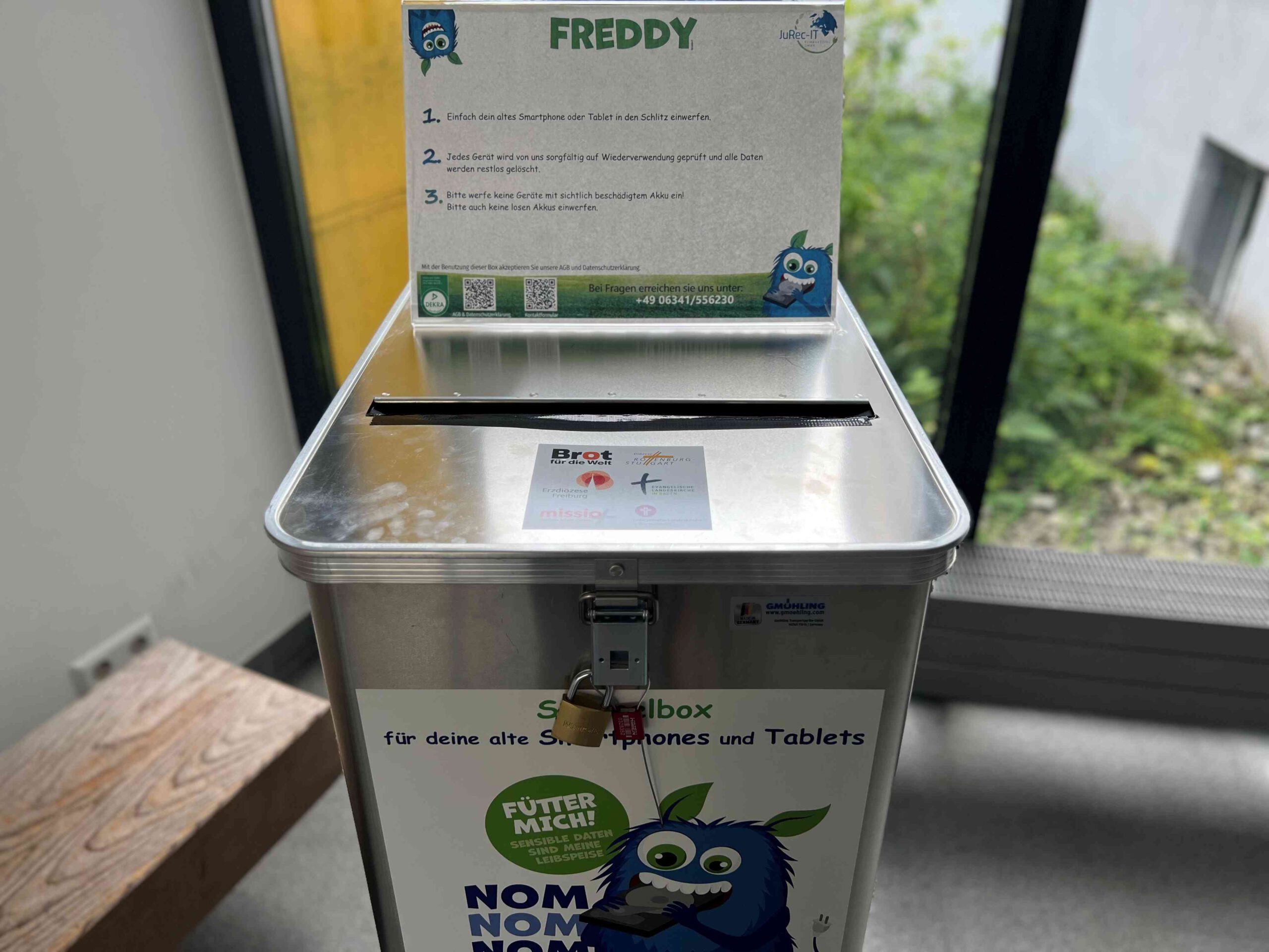 Handys als Kollekte